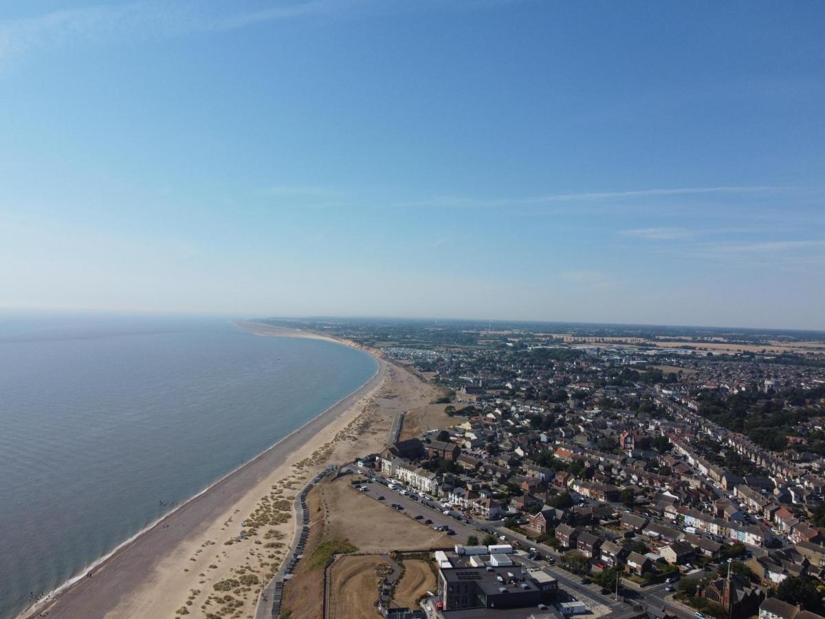 Beautiful 6 Berth Caravan, Nearby Beach In Suffolk Ref 68016Bs Lowestoft Exteriér fotografie